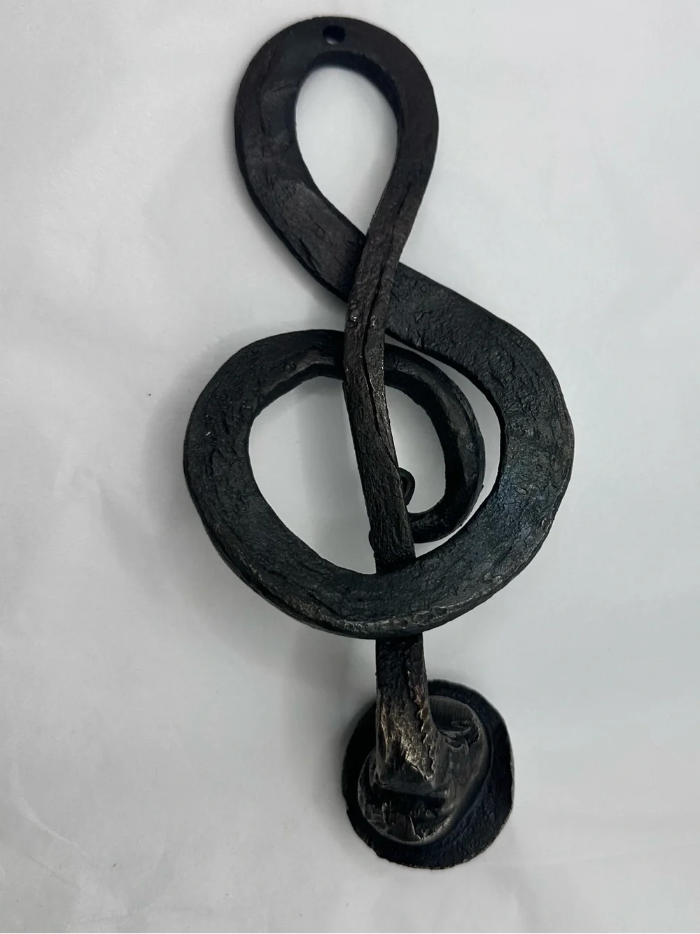 Unbranded hand forged
